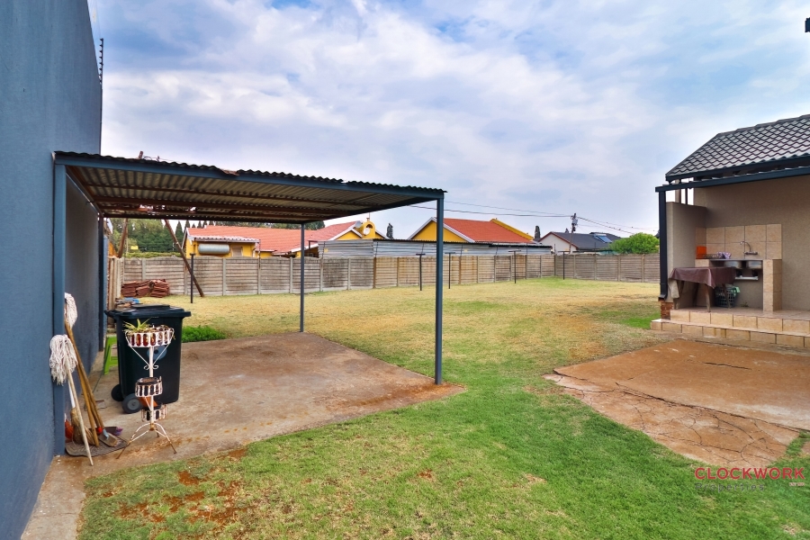 3 Bedroom Property for Sale in Rynsoord Gauteng