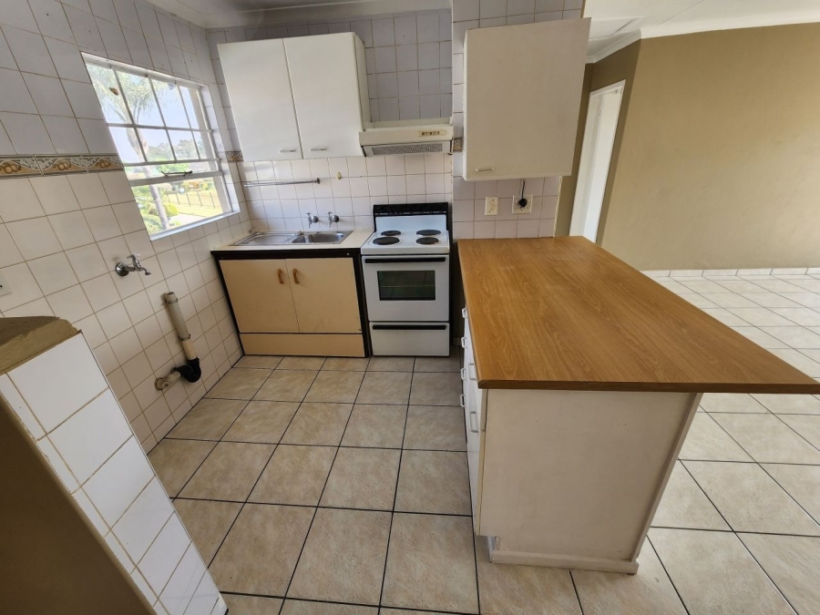 2 Bedroom Property for Sale in Ravenswood Gauteng