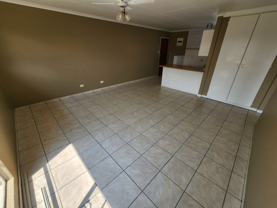 2 Bedroom Property for Sale in Ravenswood Gauteng