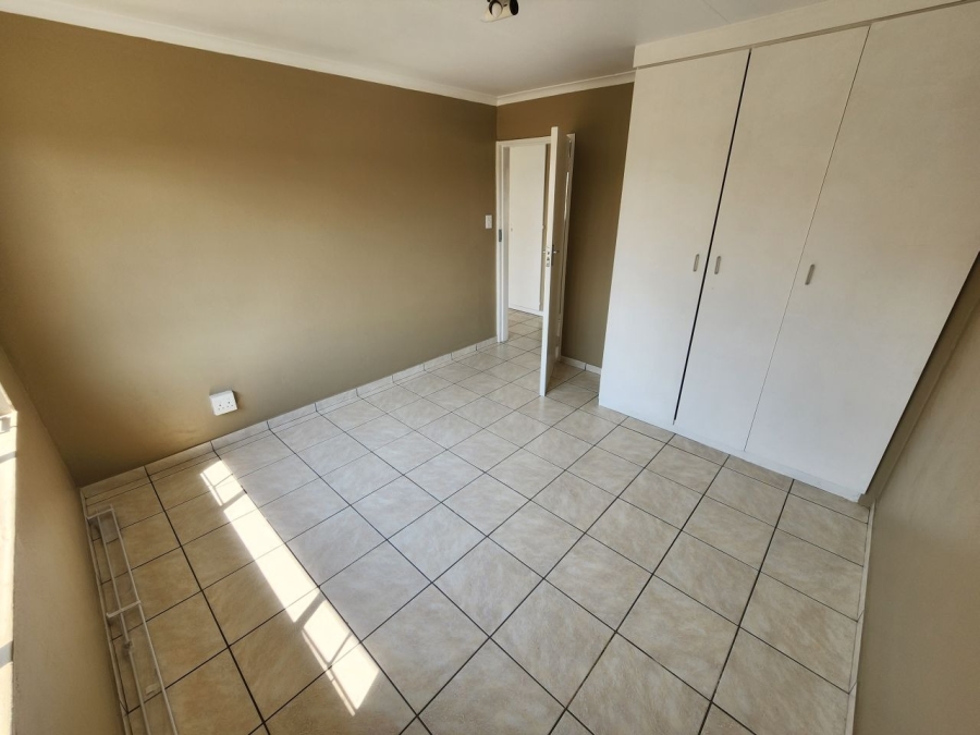 2 Bedroom Property for Sale in Ravenswood Gauteng