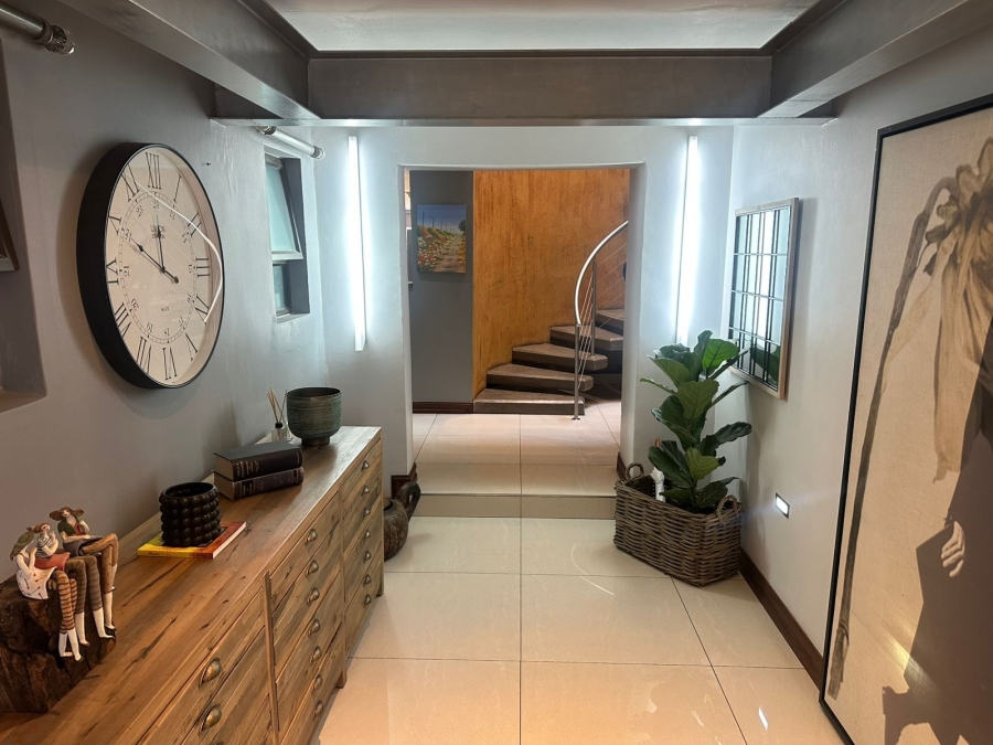 4 Bedroom Property for Sale in Midstream Estate Gauteng