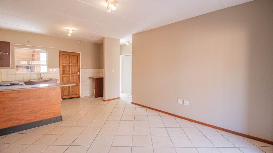 2 Bedroom Property for Sale in Honeypark Gauteng