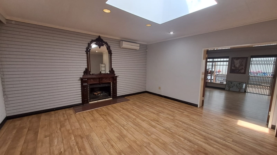 3 Bedroom Property for Sale in Three Rivers Gauteng