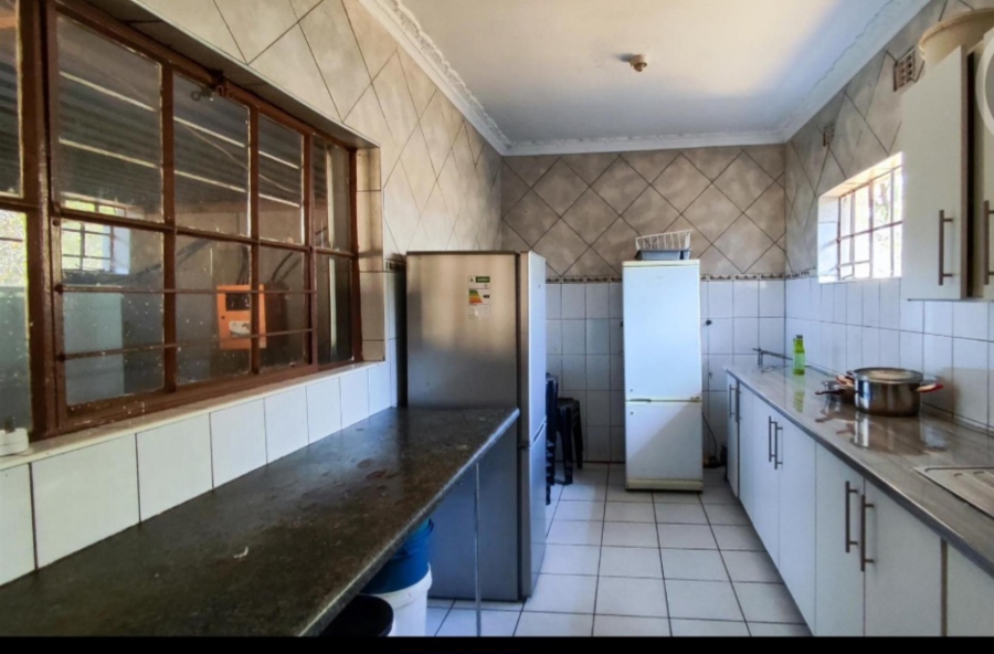 3 Bedroom Property for Sale in Birchleigh North Gauteng