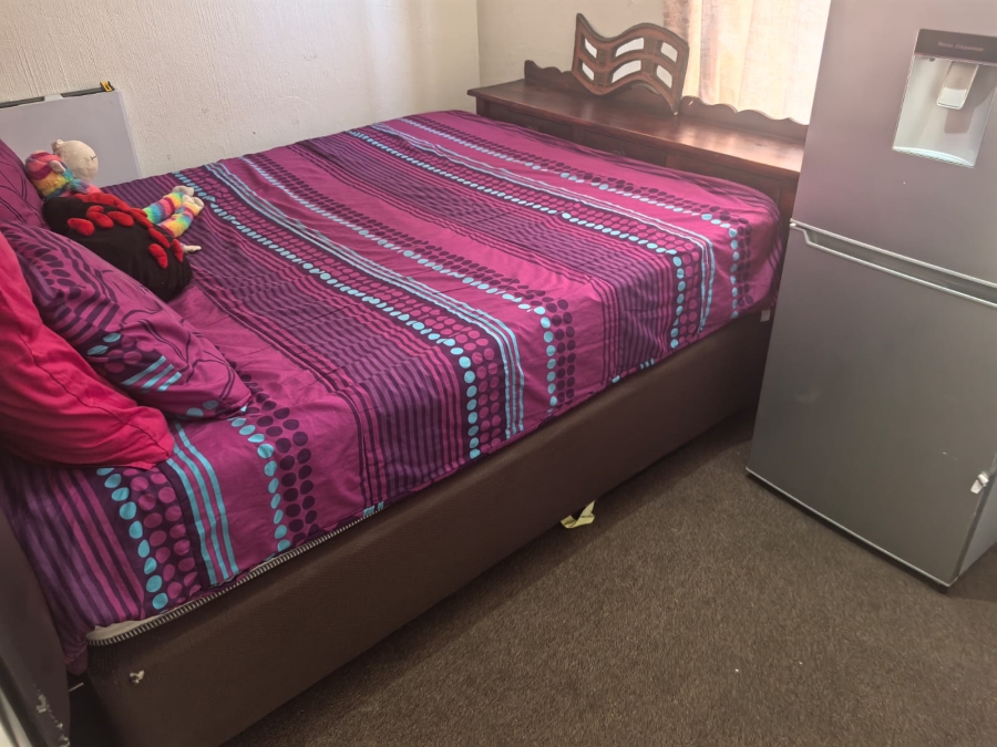 2 Bedroom Property for Sale in Strubensvallei Gauteng