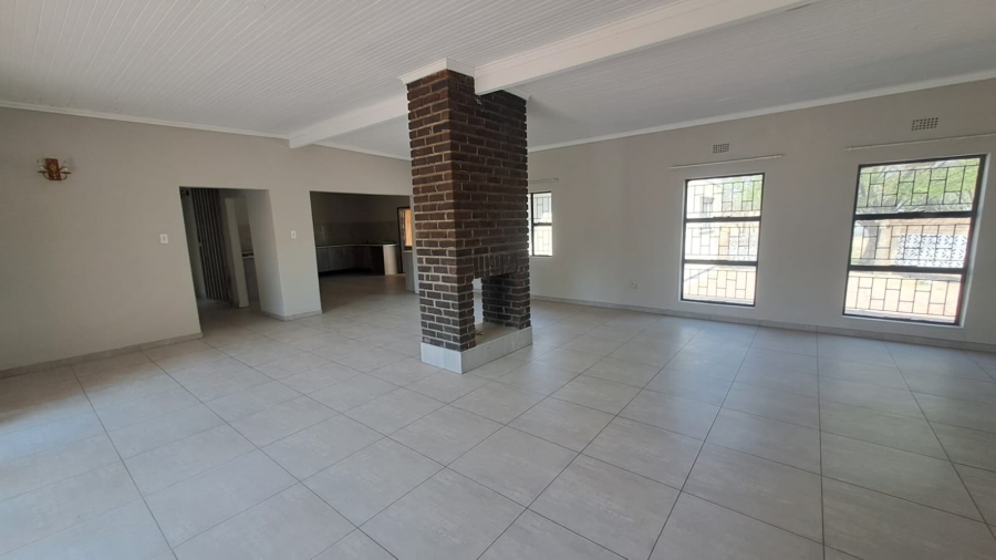 3 Bedroom Property for Sale in Three Rivers Gauteng