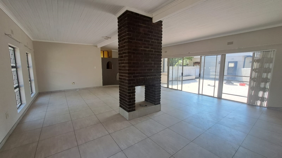 3 Bedroom Property for Sale in Three Rivers Gauteng