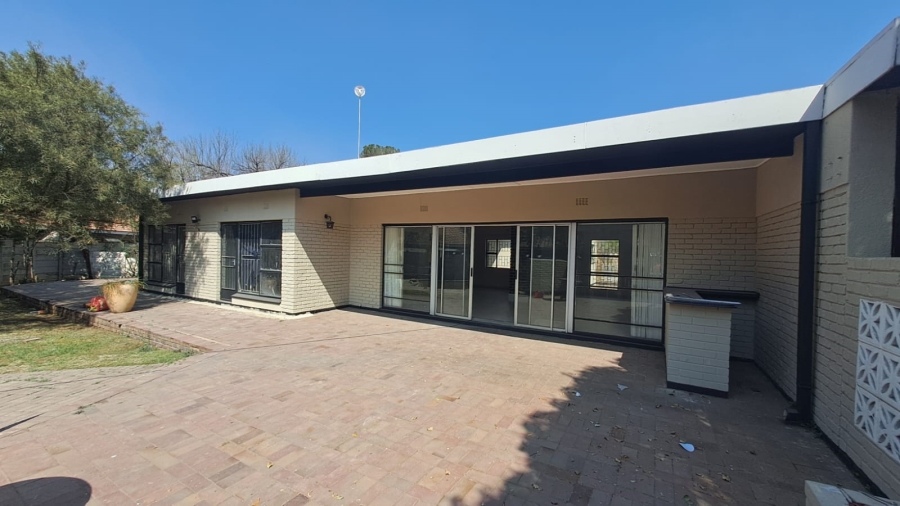 3 Bedroom Property for Sale in Three Rivers Gauteng