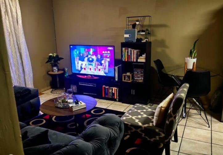 To Let 2 Bedroom Property for Rent in Princess A H Gauteng