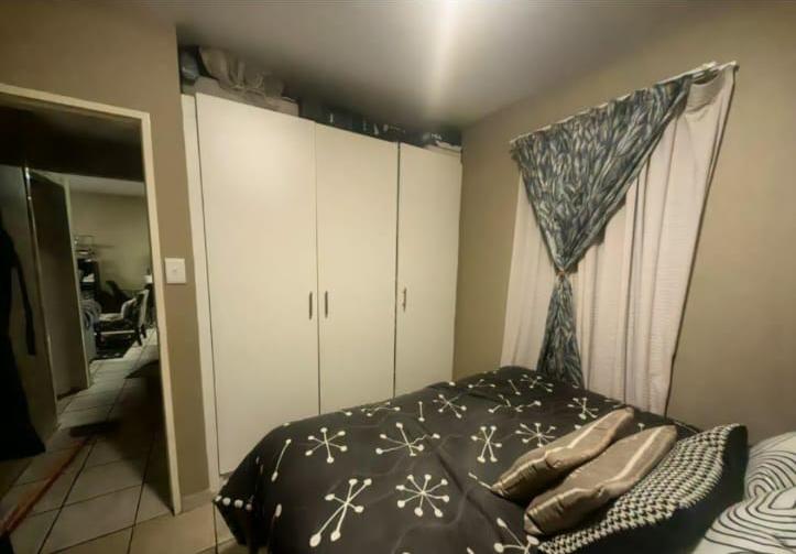 To Let 2 Bedroom Property for Rent in Princess A H Gauteng