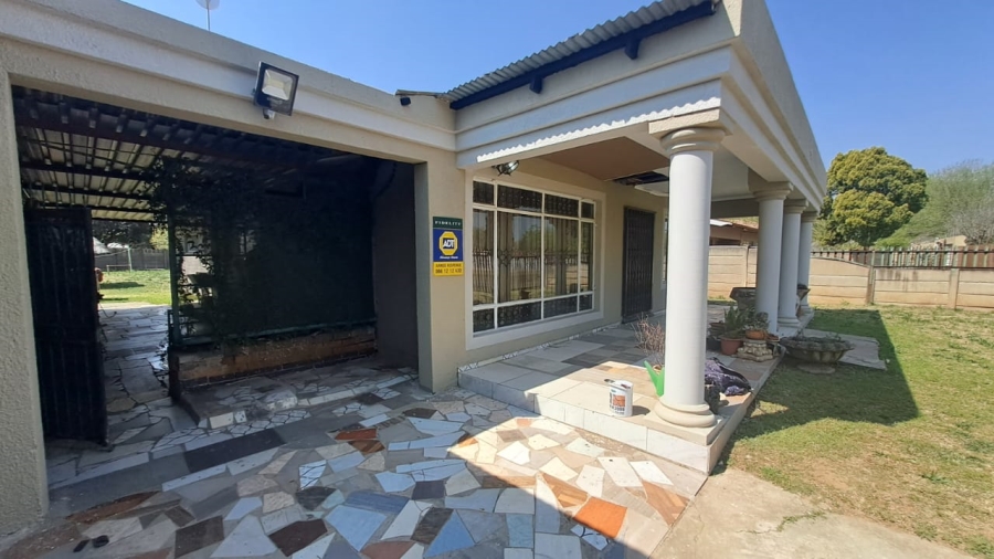 To Let 3 Bedroom Property for Rent in Three Rivers Gauteng