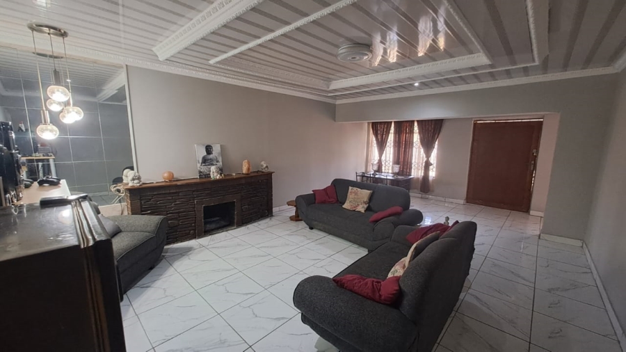 To Let 3 Bedroom Property for Rent in Three Rivers Gauteng