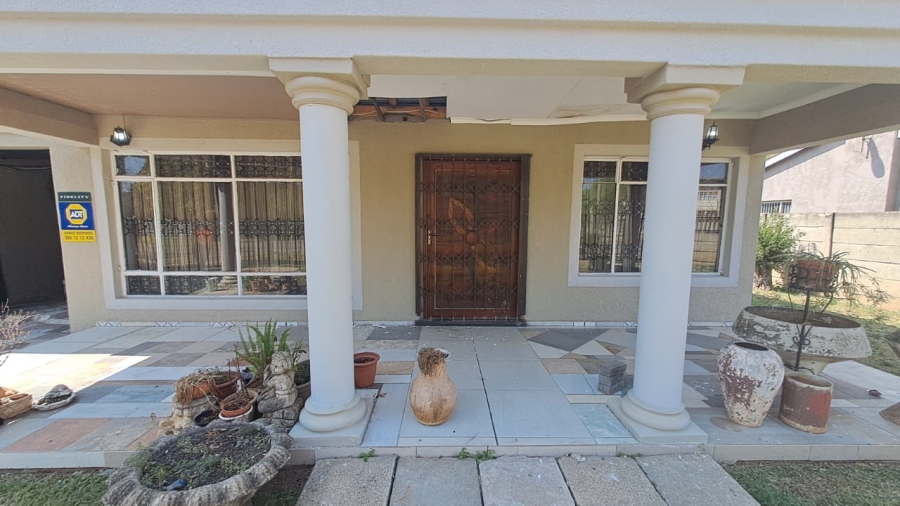 To Let 3 Bedroom Property for Rent in Three Rivers Gauteng