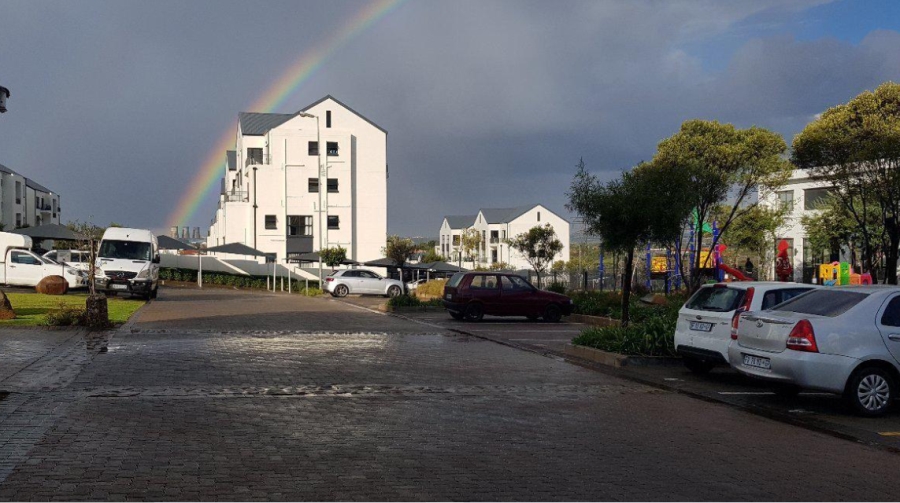 To Let 2 Bedroom Property for Rent in Greenstone Hill Gauteng