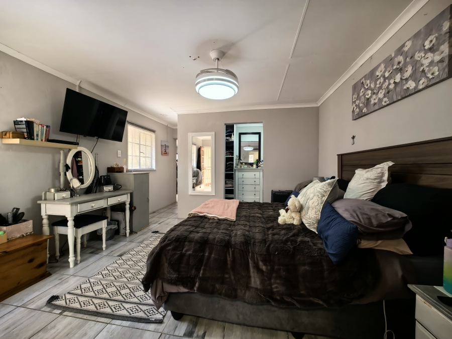 3 Bedroom Property for Sale in Sundowner Gauteng