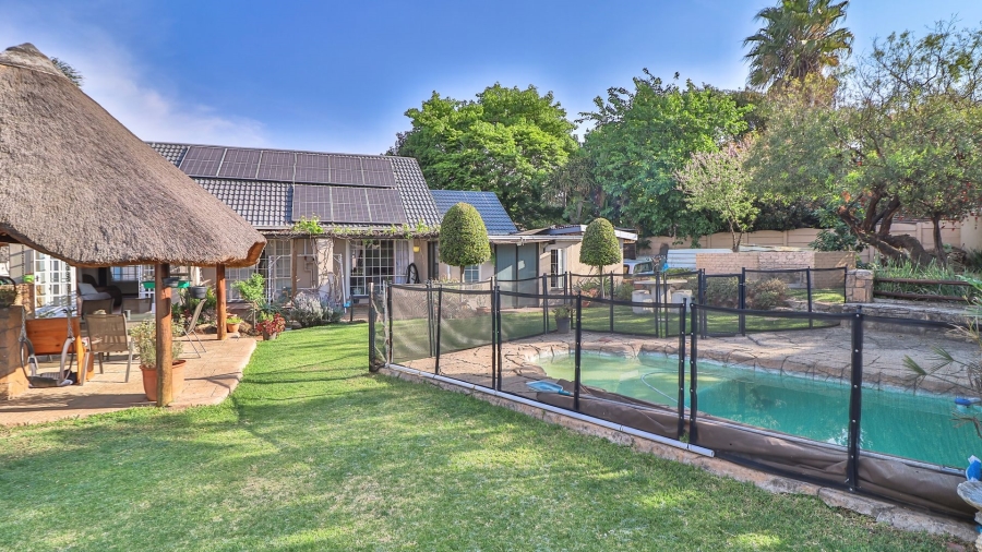 3 Bedroom Property for Sale in Sundowner Gauteng