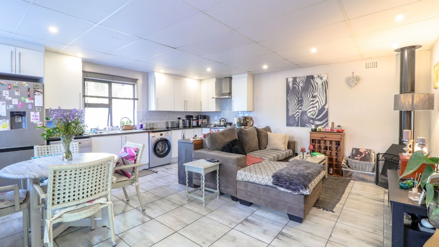 3 Bedroom Property for Sale in Sundowner Gauteng