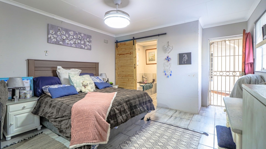 3 Bedroom Property for Sale in Sundowner Gauteng