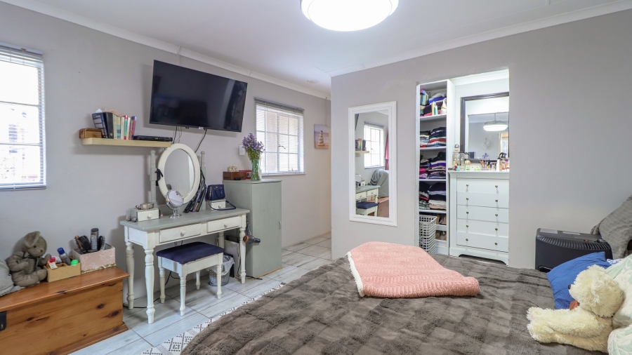 3 Bedroom Property for Sale in Sundowner Gauteng