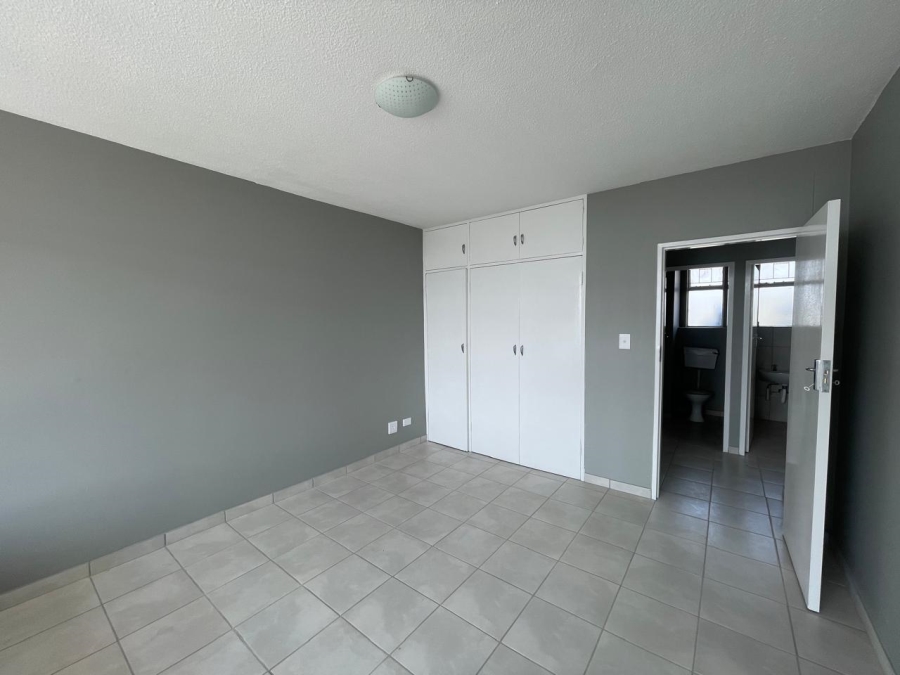 2 Bedroom Property for Sale in Weavind Park Gauteng