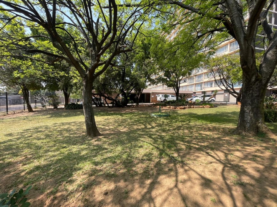 2 Bedroom Property for Sale in Weavind Park Gauteng