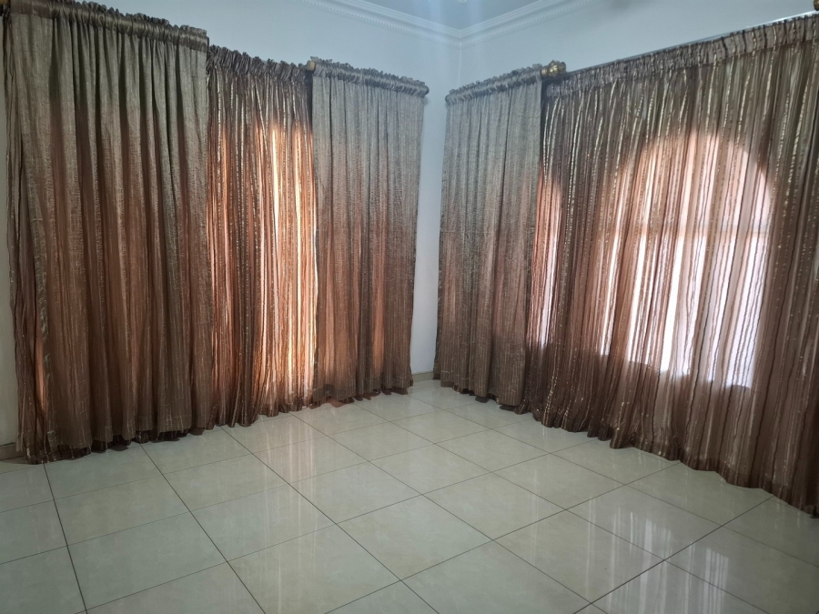 6 Bedroom Property for Sale in Actonville Gauteng
