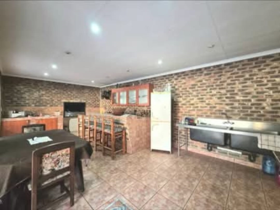 1 Bedroom Property for Sale in Vanderbijlpark SE 1 Gauteng