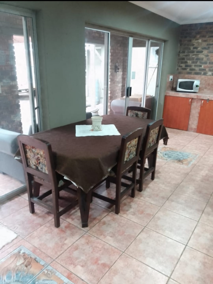 1 Bedroom Property for Sale in Vanderbijlpark SE 1 Gauteng