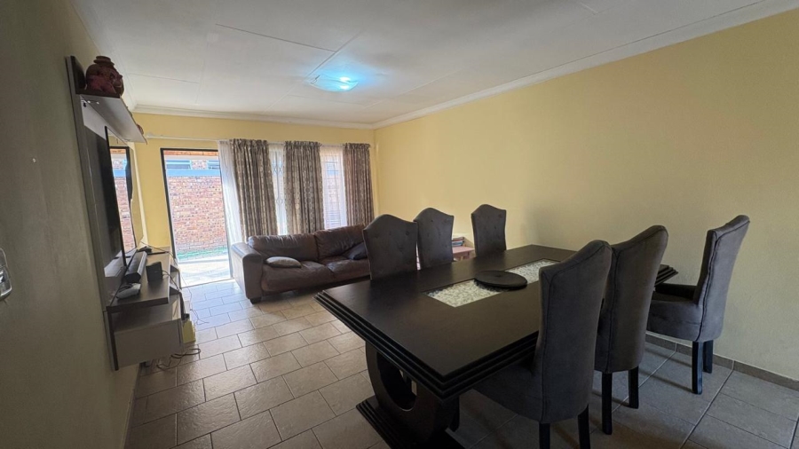 3 Bedroom Property for Sale in Bartlett Gauteng