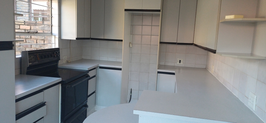 To Let 2 Bedroom Property for Rent in Montgomery Park Gauteng