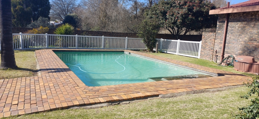 To Let 2 Bedroom Property for Rent in Montgomery Park Gauteng
