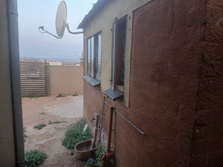 1 Bedroom Property for Sale in Mohlakeng Gauteng