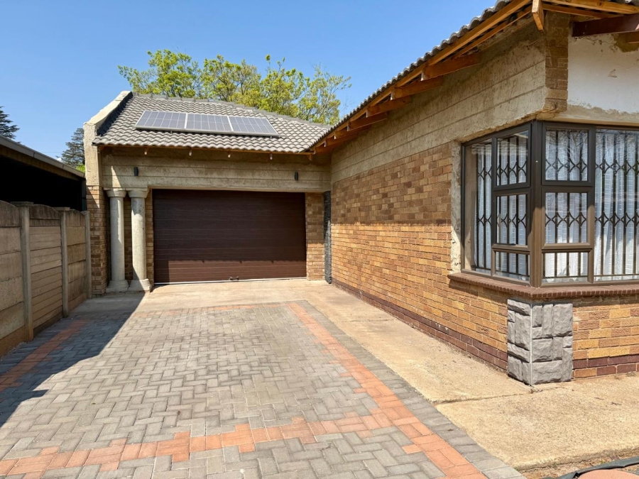 3 Bedroom Property for Sale in Vanderbijlpark SW 1 Gauteng