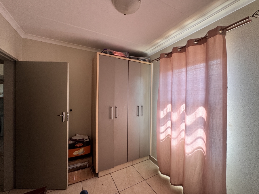 3 Bedroom Property for Sale in Albertsdal Gauteng