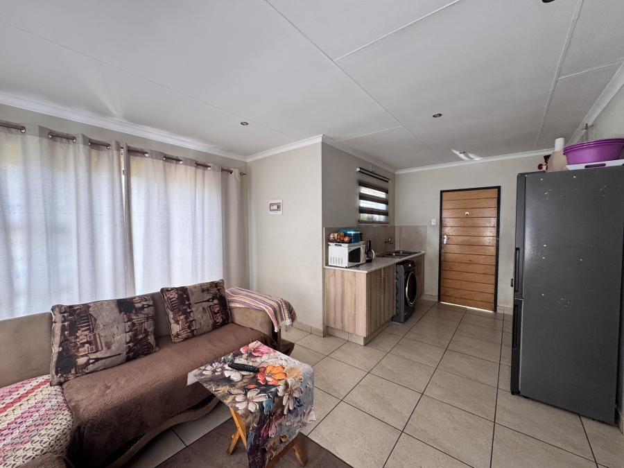 3 Bedroom Property for Sale in Albertsdal Gauteng