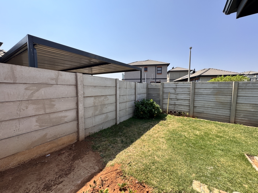 3 Bedroom Property for Sale in Albertsdal Gauteng