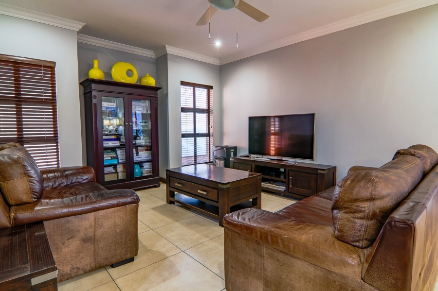 4 Bedroom Property for Sale in Heritage Hill Gauteng