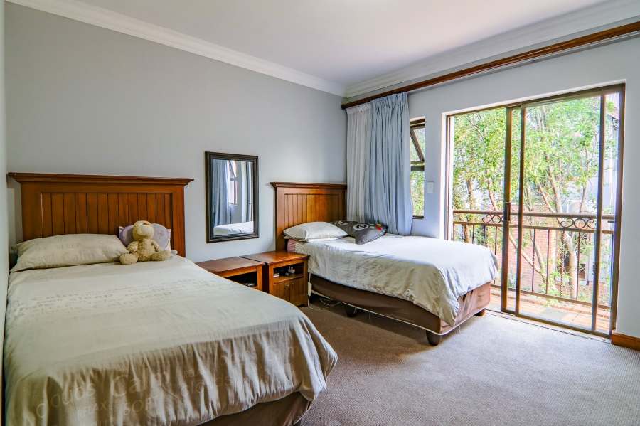 4 Bedroom Property for Sale in Heritage Hill Gauteng