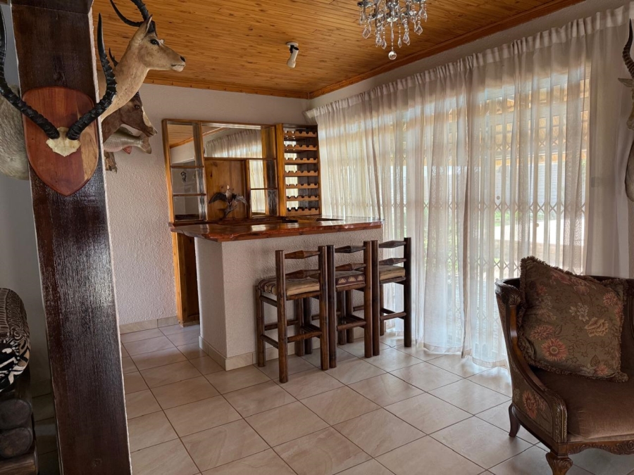 4 Bedroom Property for Sale in Vanderbijlpark SE 2 Gauteng