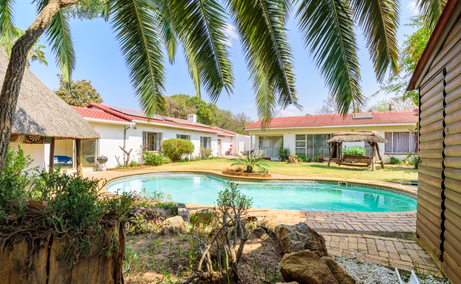 3 Bedroom Property for Sale in Sharonlea Gauteng