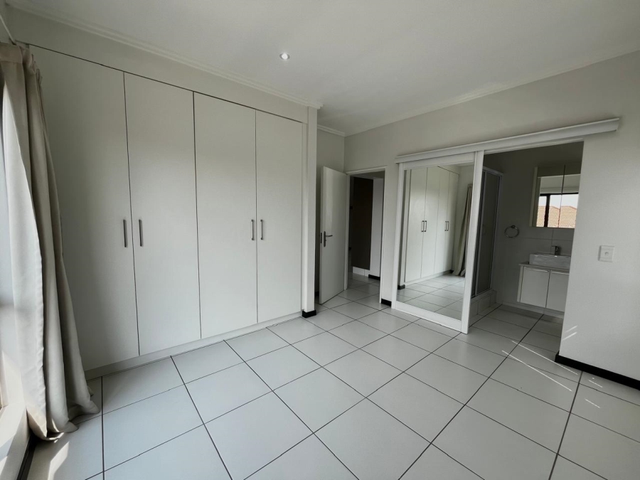 To Let 2 Bedroom Property for Rent in Lonehill Gauteng