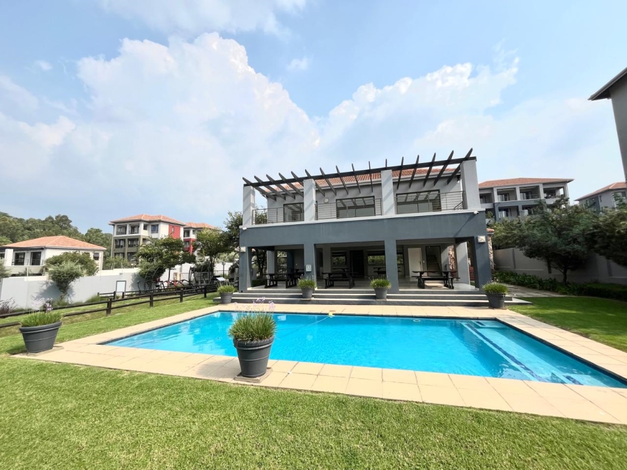 To Let 2 Bedroom Property for Rent in Lonehill Gauteng