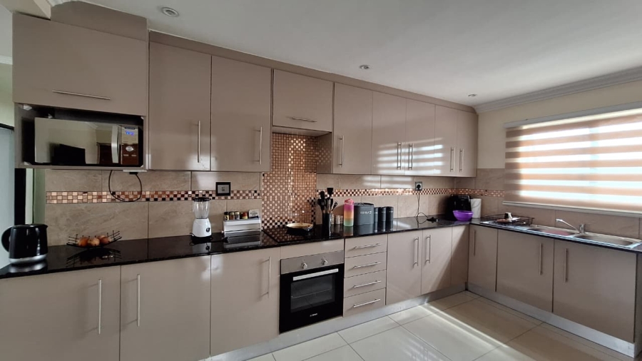 3 Bedroom Property for Sale in Vosloorus Gauteng