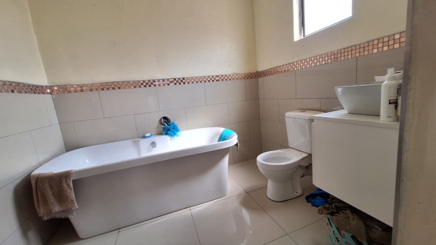 3 Bedroom Property for Sale in Vosloorus Gauteng