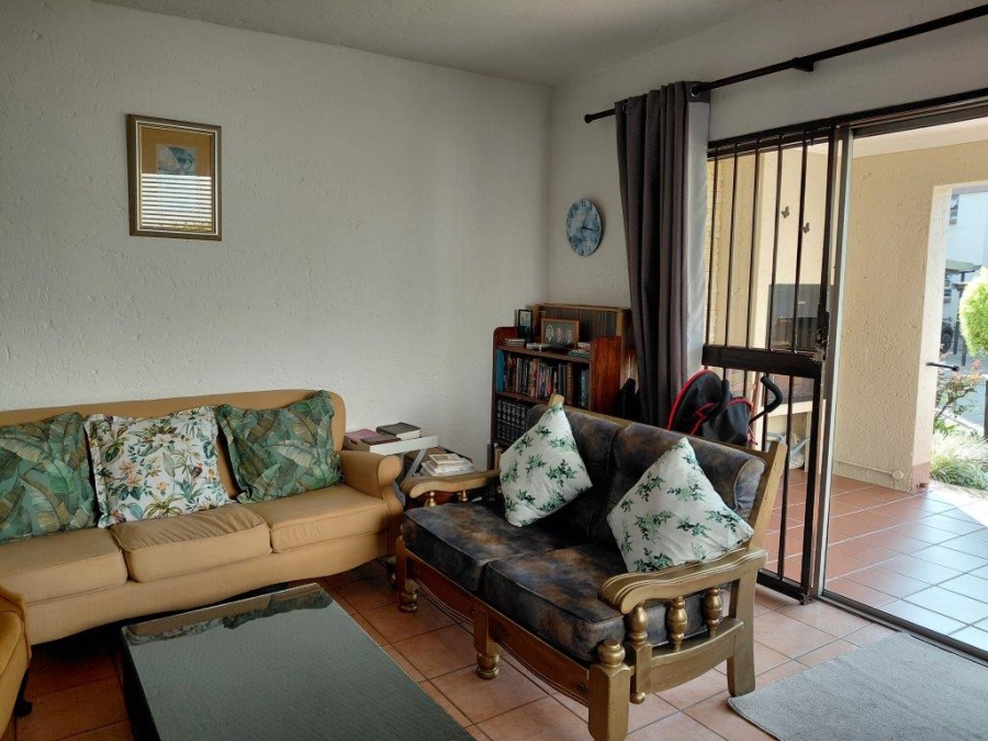 1 Bedroom Property for Sale in Bedfordview Gauteng