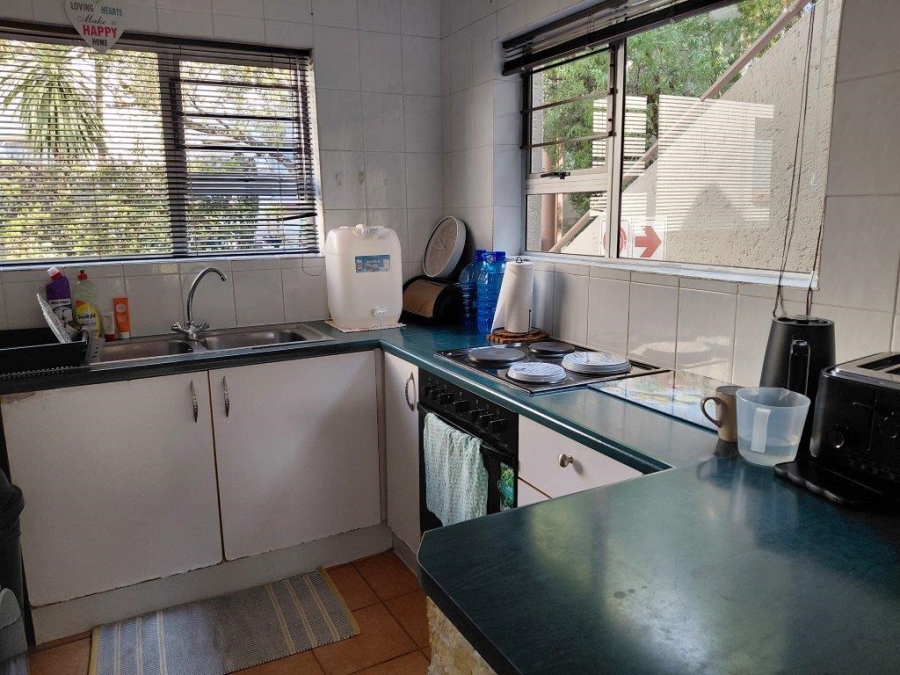 1 Bedroom Property for Sale in Bedfordview Gauteng