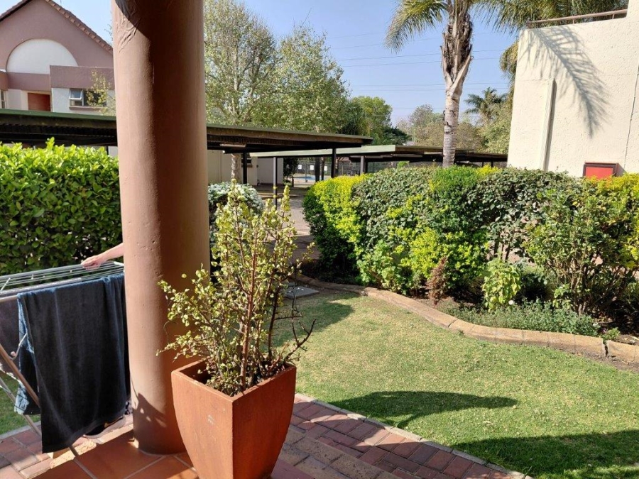 1 Bedroom Property for Sale in Bedfordview Gauteng