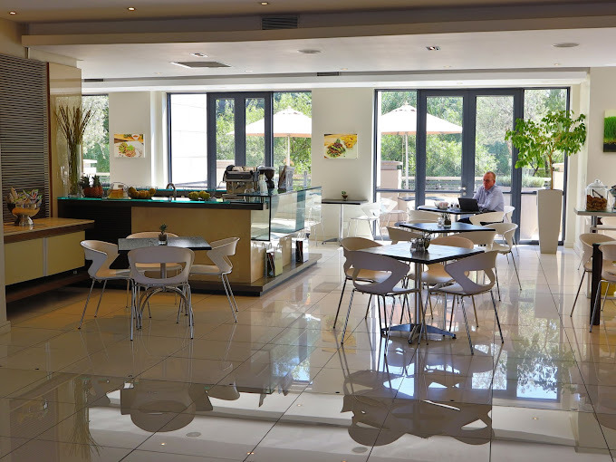 To Let 2 Bedroom Property for Rent in Morningside Gauteng