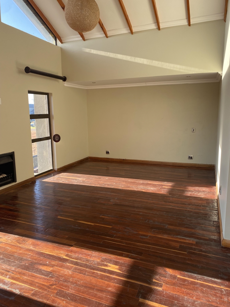 To Let 4 Bedroom Property for Rent in The Hills Game Reserve Estate Gauteng