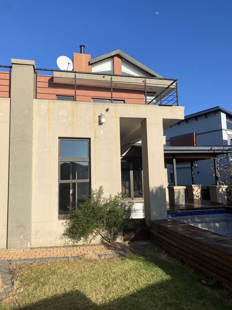 To Let 4 Bedroom Property for Rent in The Hills Game Reserve Estate Gauteng